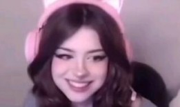 hannahowo免费吃瓜,揭秘hannahowo免费吃瓜背后的秘密